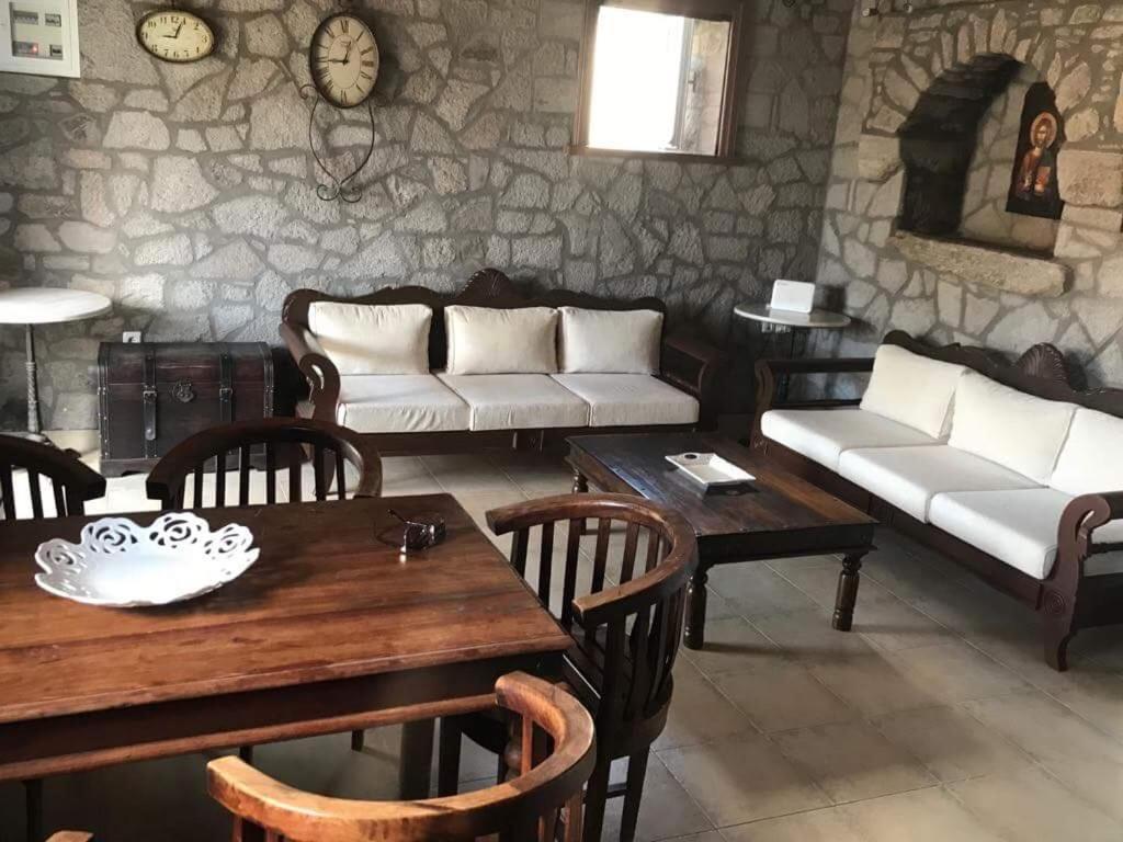 Stone Houses Kontias Exterior photo